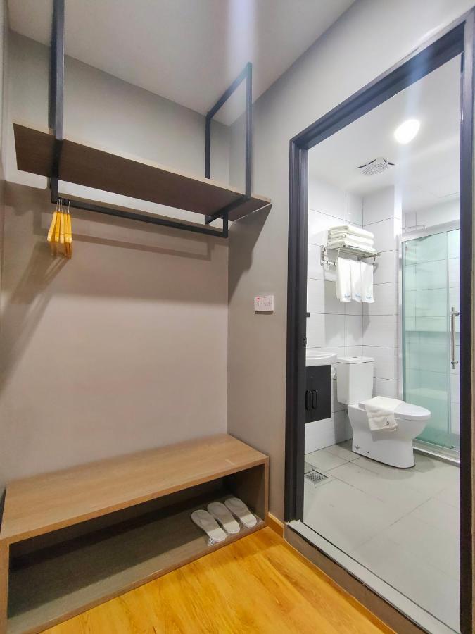 Uptown Hotel 셈포르나 외부 사진